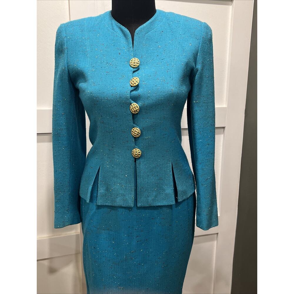VTG Noviello Bloom Teal Herringbone Tweed Skirt Suit Set Gold Button Peplum - Picture 4 of 7